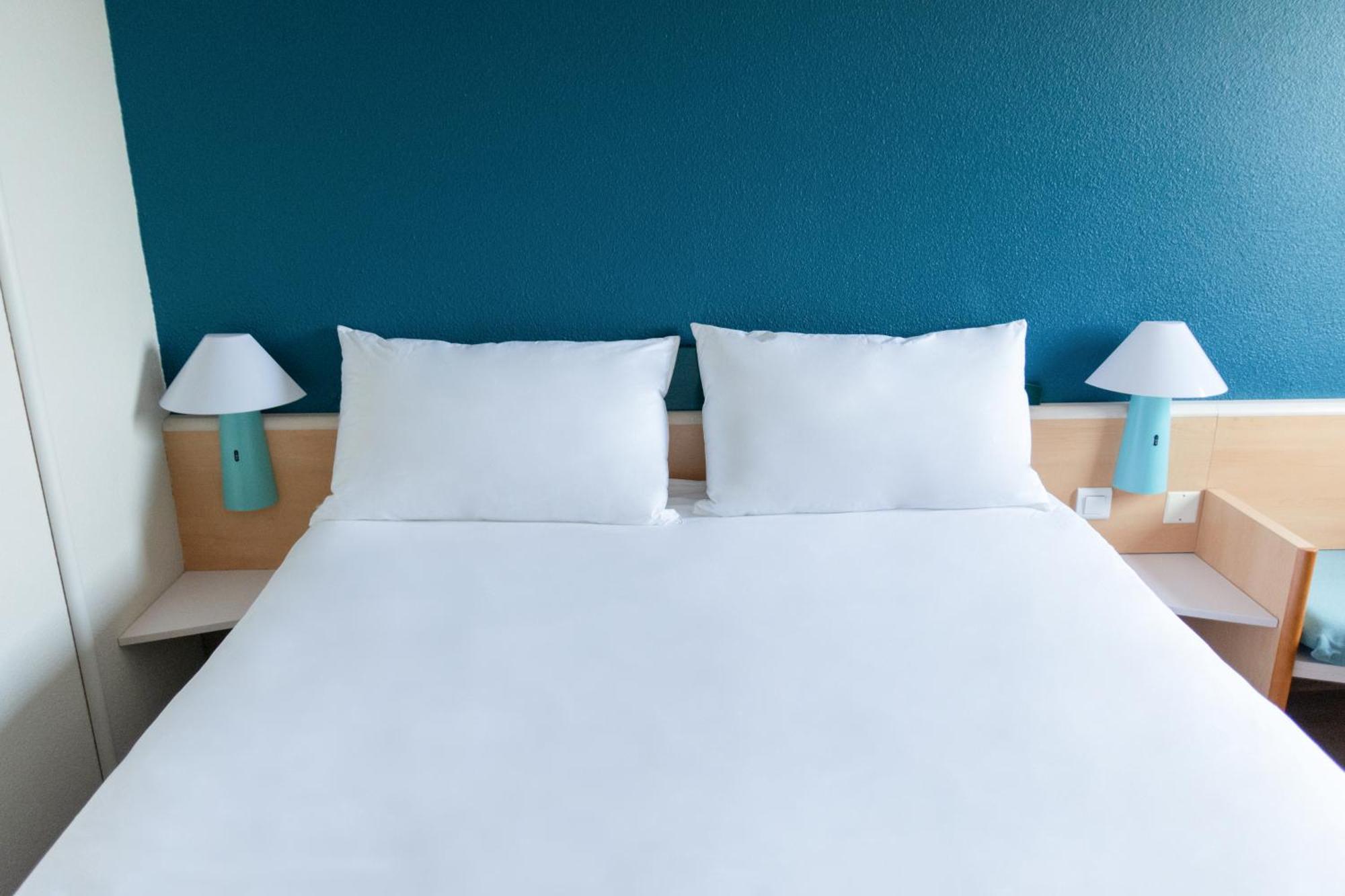 Hotel Ibis Нарбонн Екстер'єр фото