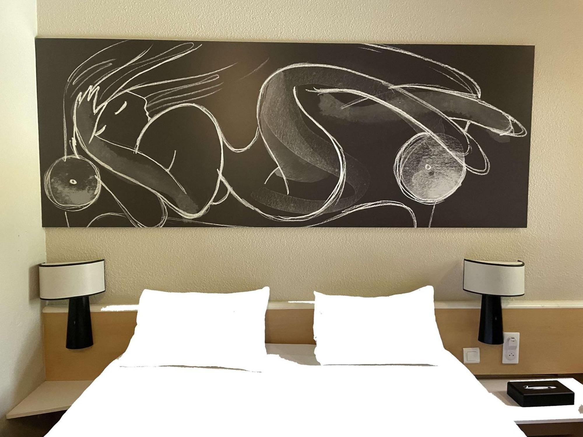 Hotel Ibis Нарбонн Екстер'єр фото