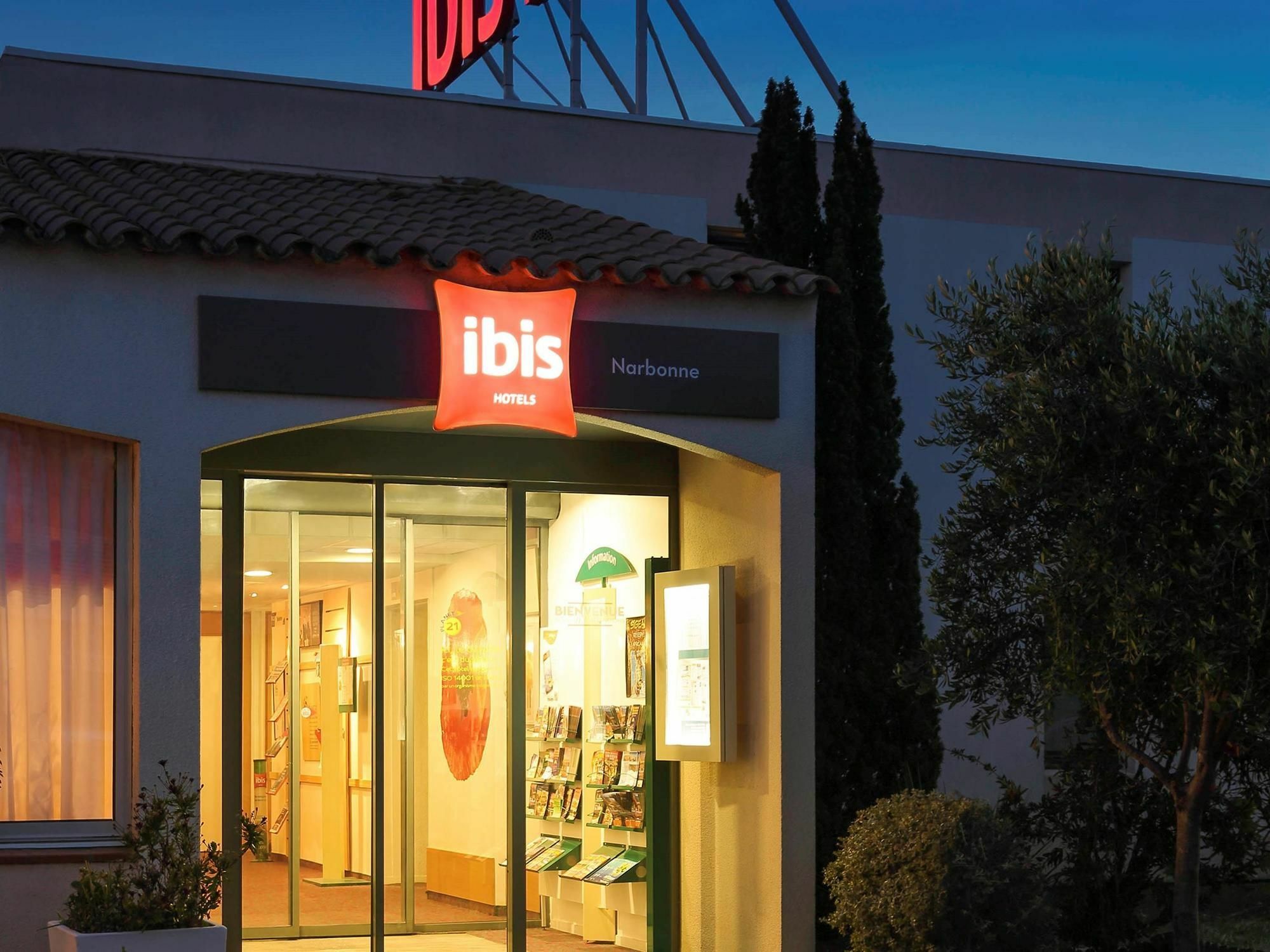 Hotel Ibis Нарбонн Екстер'єр фото